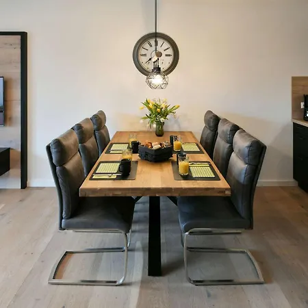 Apartment Petersen 2